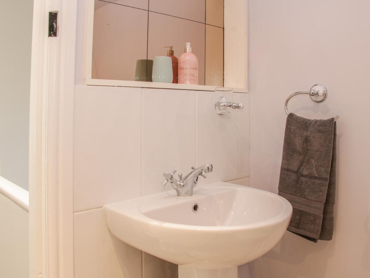 שרוסברי 1 Royal Oak Cottages מראה חיצוני תמונה